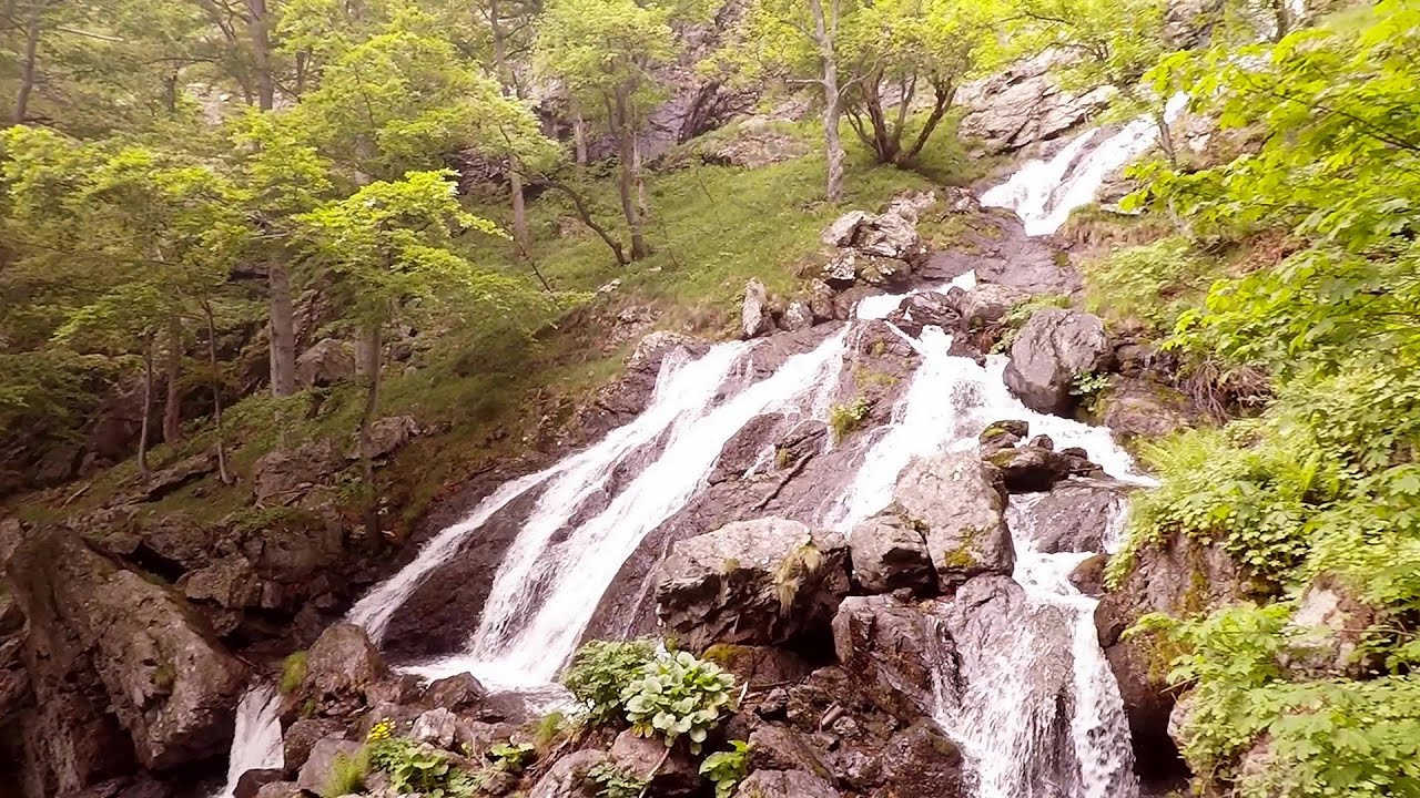Cascada Babsko Praskalo - Tazha