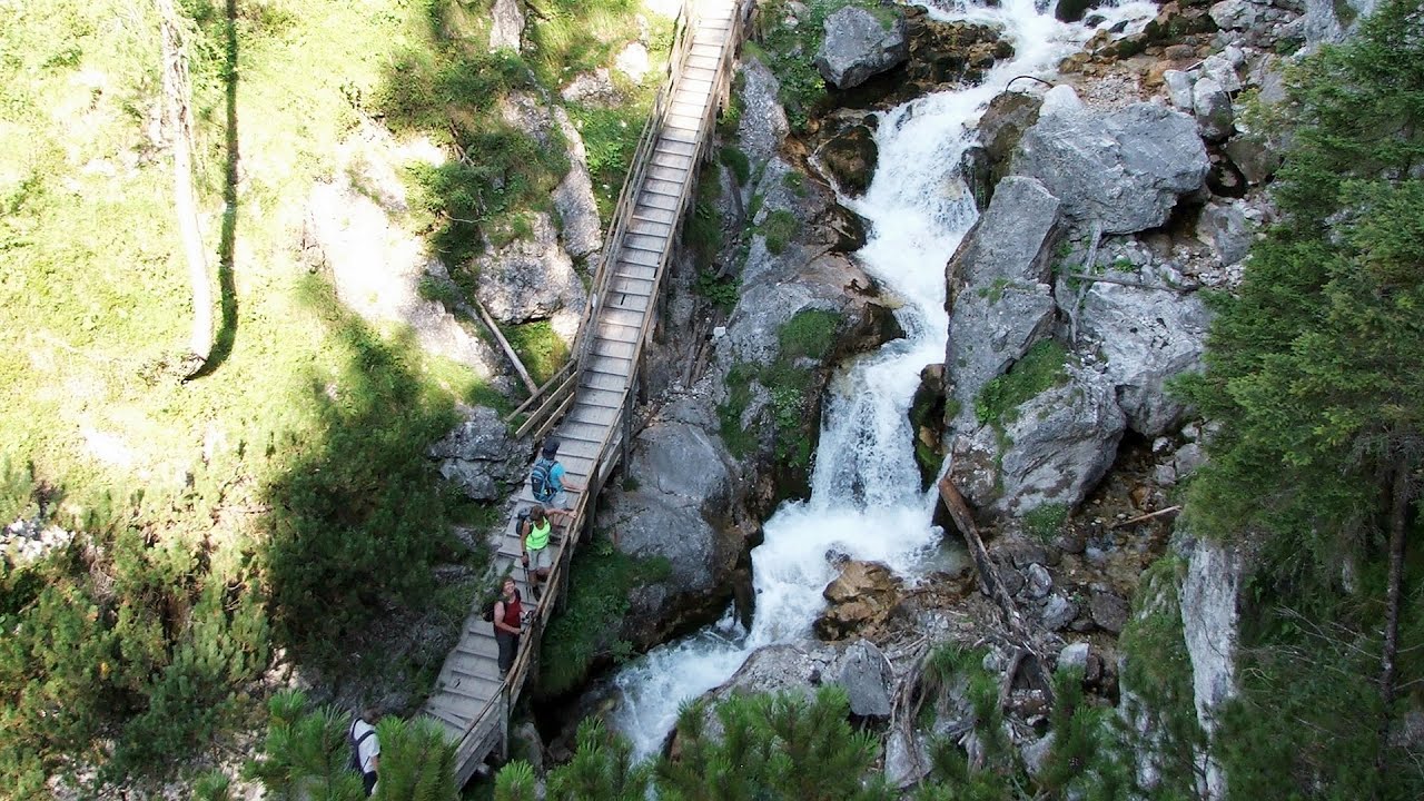 Video: Via ferrata Hias - Silberkarklamm, Ramsau am Dachstein