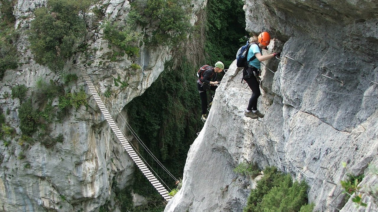 Video: Via ferrata L'Escale á Peille - Alpii Maritimi, Franta