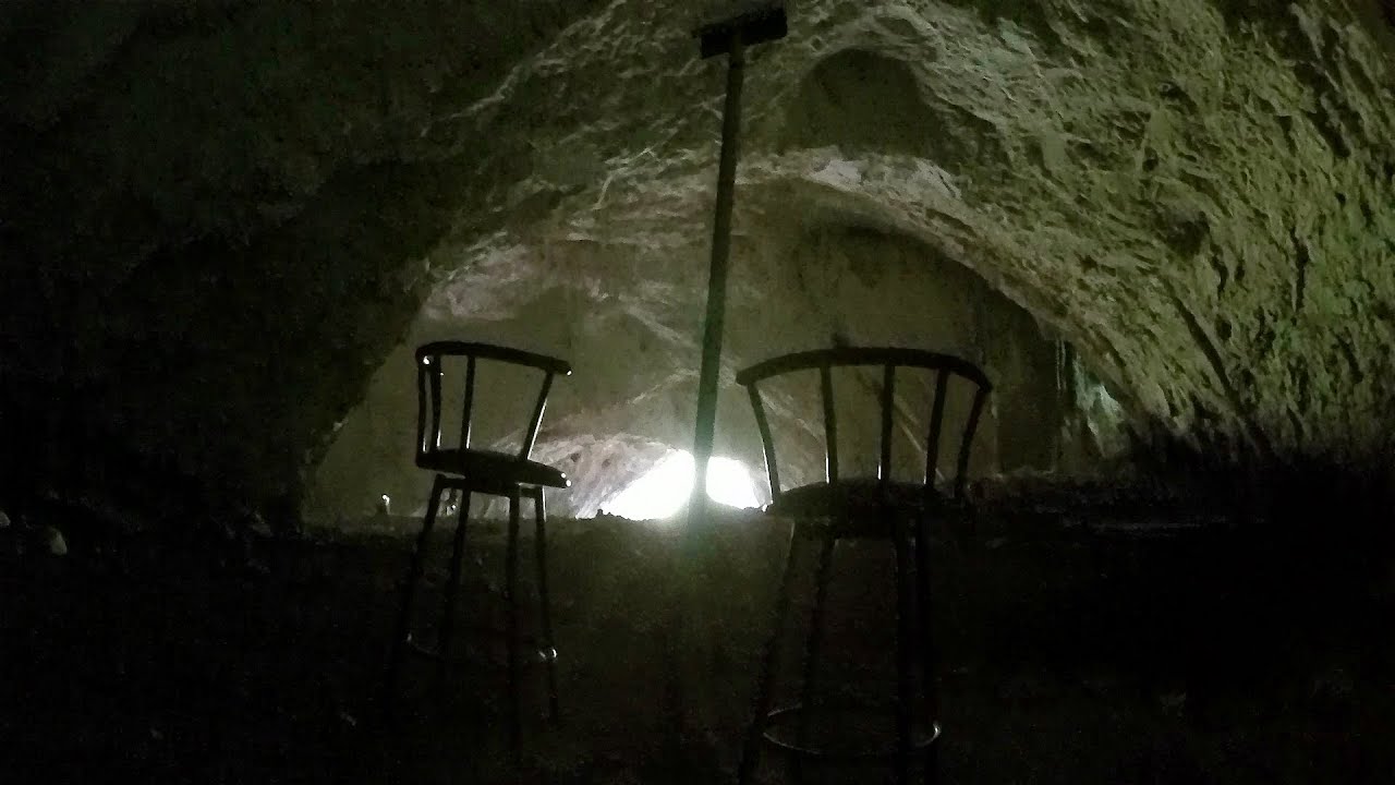 Czárán Gyula-cseppkőbarlang - Mézged, Királyerdő-hegység | Videó