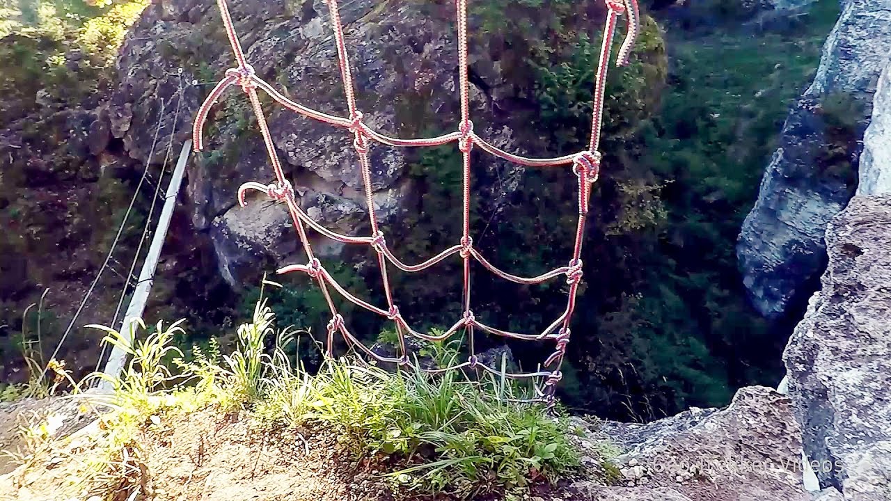 Zona avventura e arrampicata Via ferrata Grotta degli Orsi - Borsec