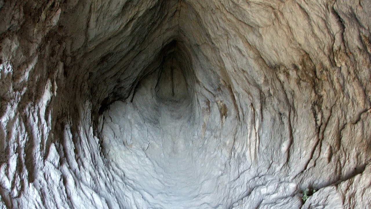 Pestera Vulva - Muntii Rodope